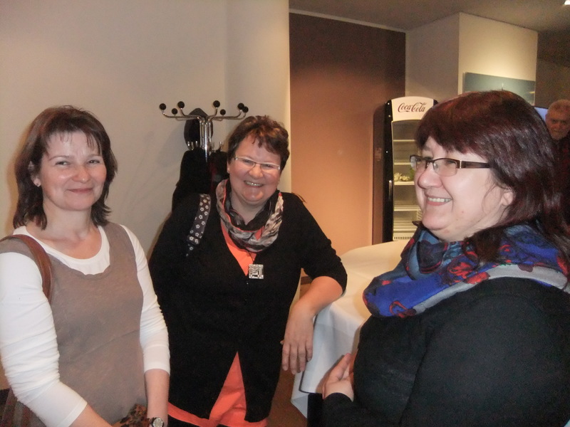 Guter Laune: Constanze Jahn, Martina Nobis und Diana Skibbe. (Foto: Bernd Vökler) Guter Laune: Constanze Jahn, Martina Nobis und Diana Skibbe. (Foto: Bernd Vökler)